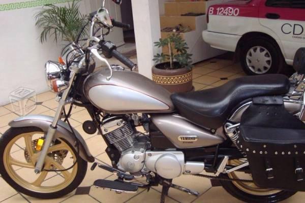 Yamaha estilo choper -03