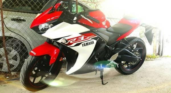 Yamaha R3 -15