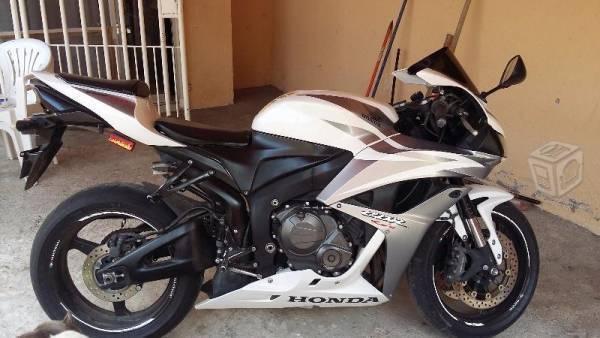 Honda cbr 600rr, -08