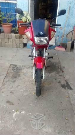 Vendo moto yamaha -09