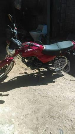 Se vende moto italika FT 159 -15