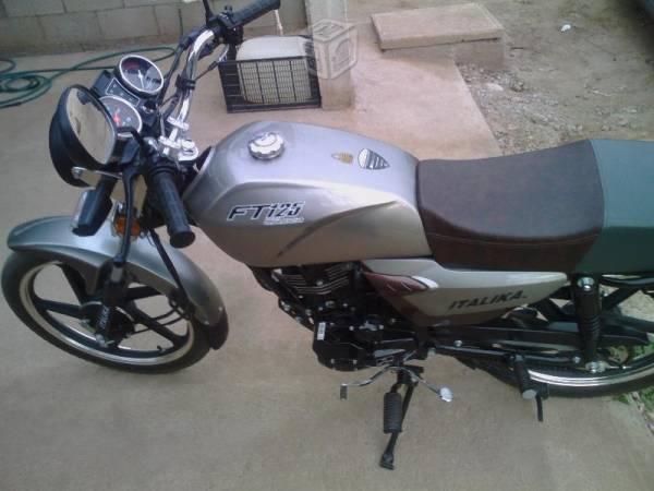 Motocicleta ft125 -16