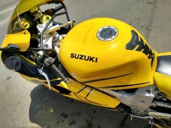 Hiper moto 1000 suzuky -03