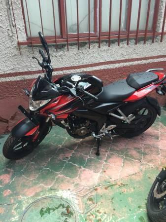 Bajaj Pulsar 200cc -15