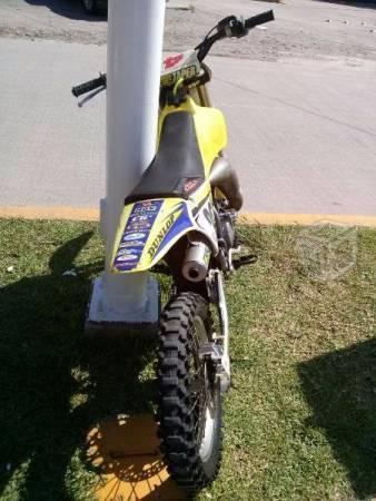 Suzuki Rmz85 2 tiempos -06