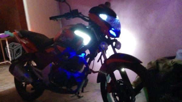 Motocicleta ft250 -16