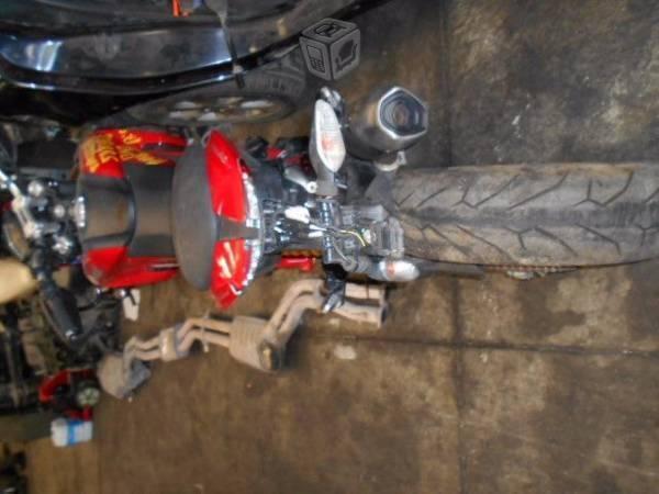 Ducati Hypermotard accidentada -15