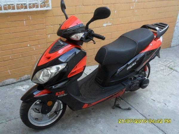 Seminueva scooter italika 150 cc -16