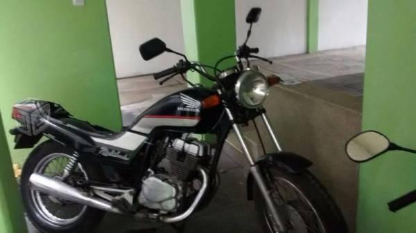 Honda Night Hawk 250 cc -96