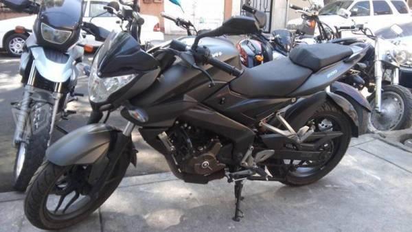 pulsar 200NS Grafito -14