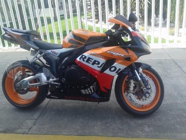 Honda cbr 1000cc edic repsol tomo auto