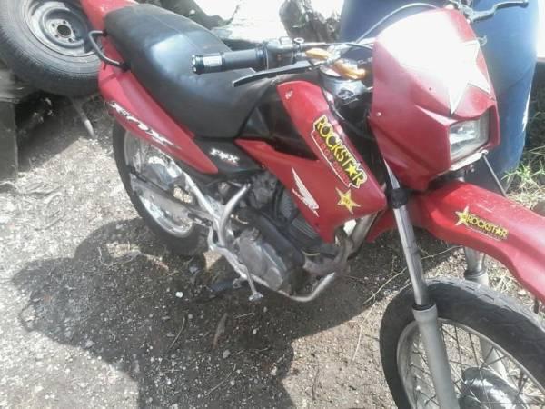 Honda xr cc125 04 -04