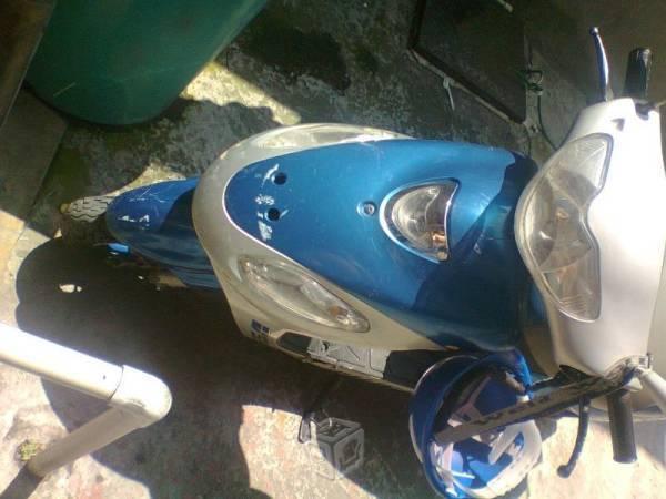 Motoneta cc 90 en color azul -08