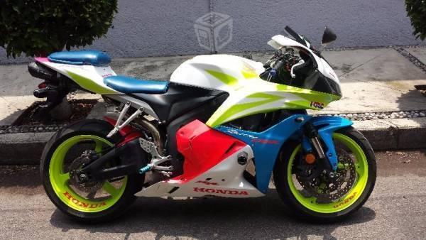 Honda cbr 600 rr two brothers todo pagado unica -09