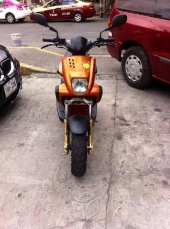 Motoneta stunt MBK -03