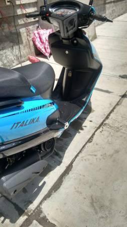 Xs125 Italika -16