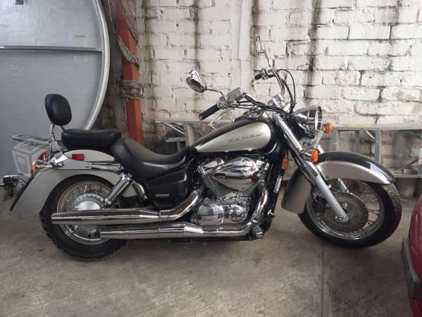 Moto Honda Shadow 750 todo en regla -12